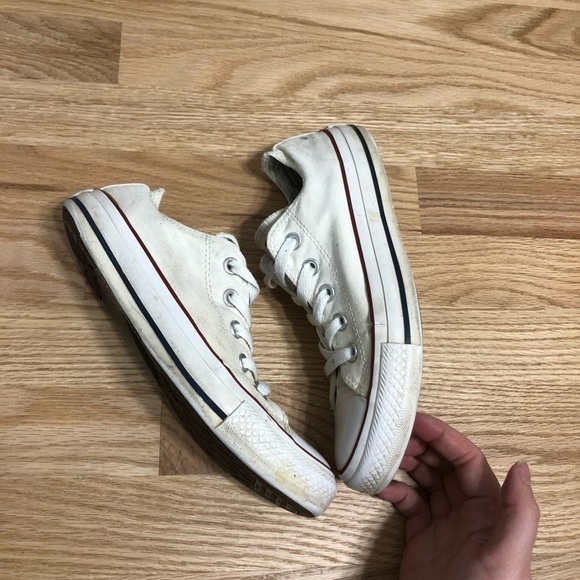 Converse White Sneakers Sz 6 Low Top Women’s - Picture 3 of 9